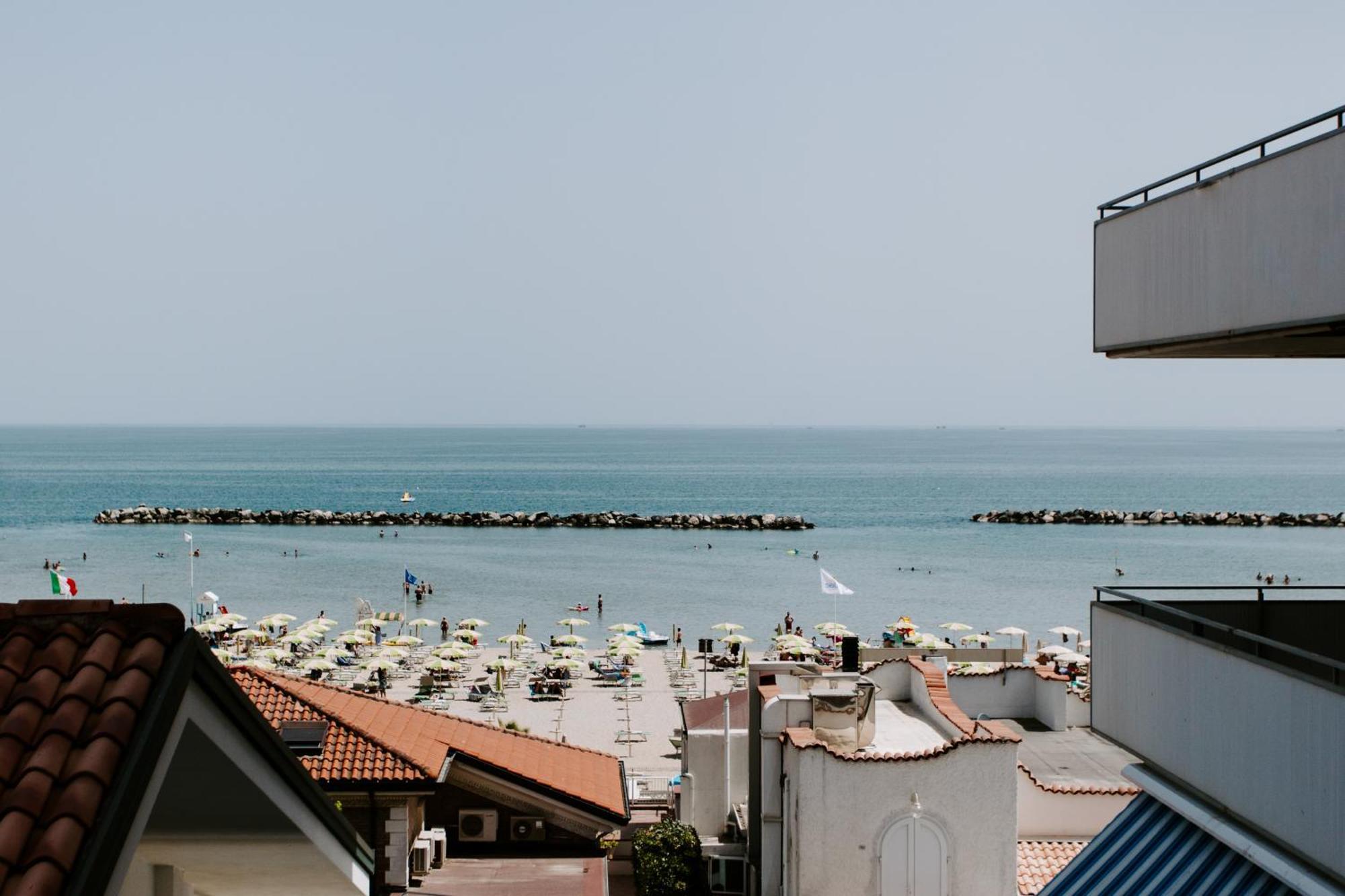 Hotel Edward Bellaria-Igea Marina Exterior photo